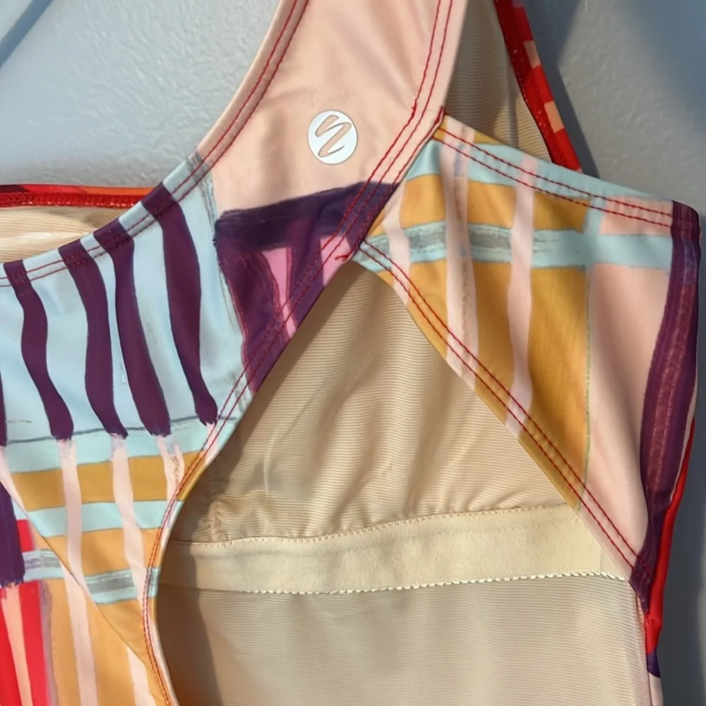 Nani Ray Cascade one piece - Picture 7 of 9